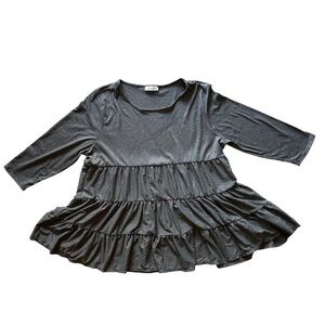 NWOT You & Me (boutique) size 3x Elegant Heather Gray Ruffle Top